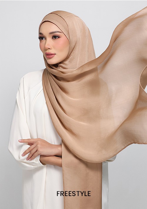 Free Style Caramel Crinkled Satin